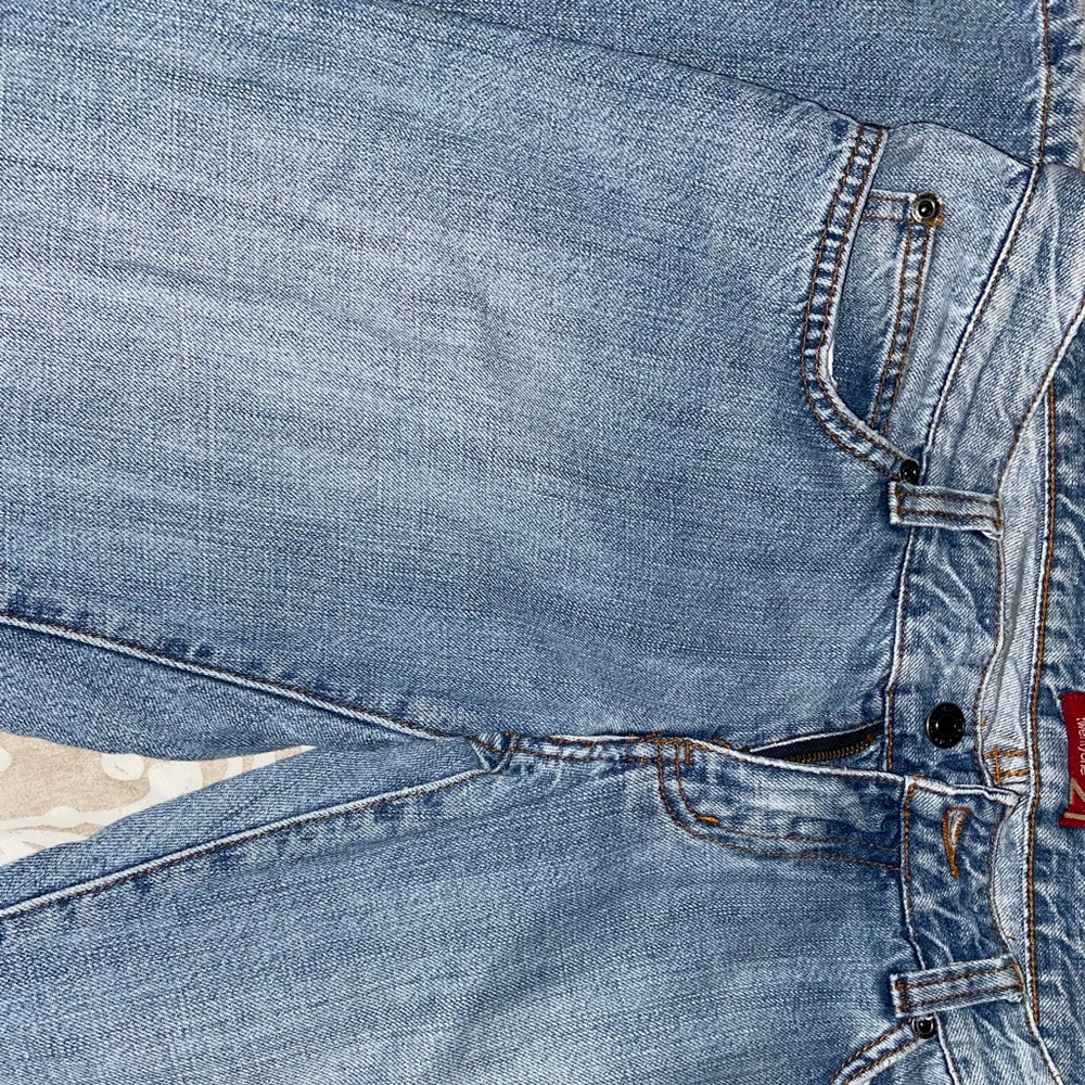 Light denim blue jeans 💙